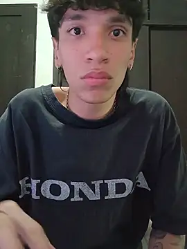 H3ll_B0Y_ webcam