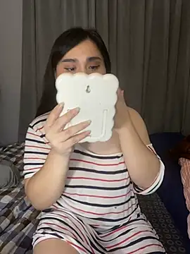 mysticofcum_ webcam