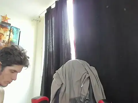MasterSkater live cam on StripChat