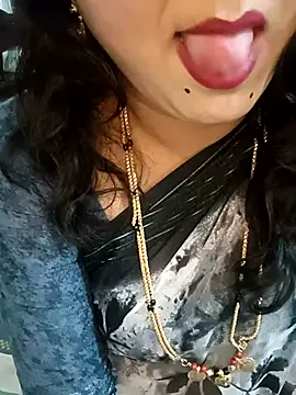 Urmila_kannada_telugu