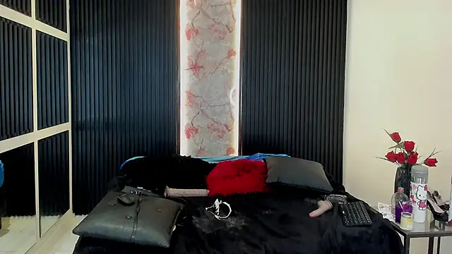 AlanaVelascos webcam