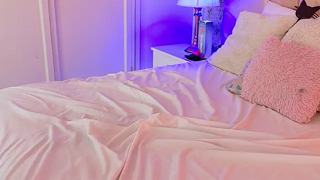 Aria_Peach_ webcam