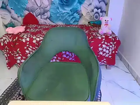 Hot-kavya live cam on StripChat