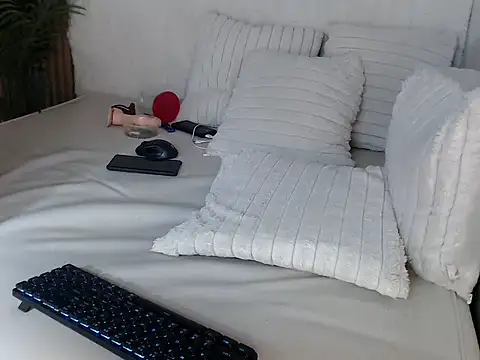 Urfantacy_mitchxx webcam