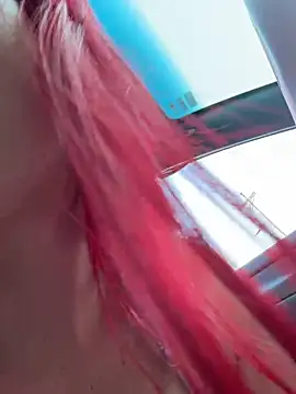 urpuppymoon (F young) - 💦 squirt in strangers truck bed 💦