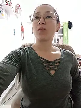 emilypoppy3 webcam