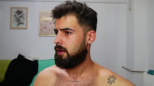 HairyRobxxx webcam
