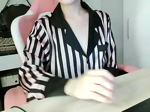 lucienguyen webcam