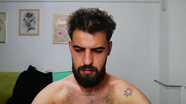 HairyRobxxx webcam