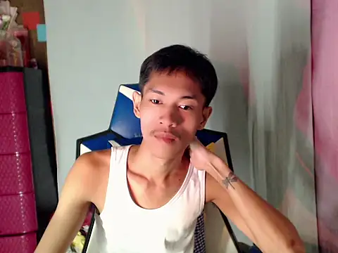 riks_tyler (Ask my age) - reach my goals to get me naked and cum