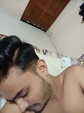 Vicky_thakur live sex cam