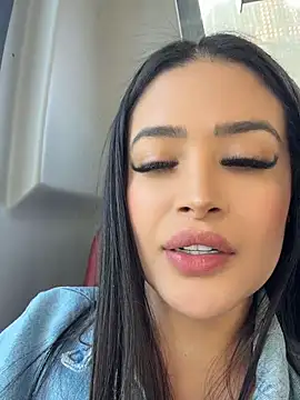 Sara_fun live cam
