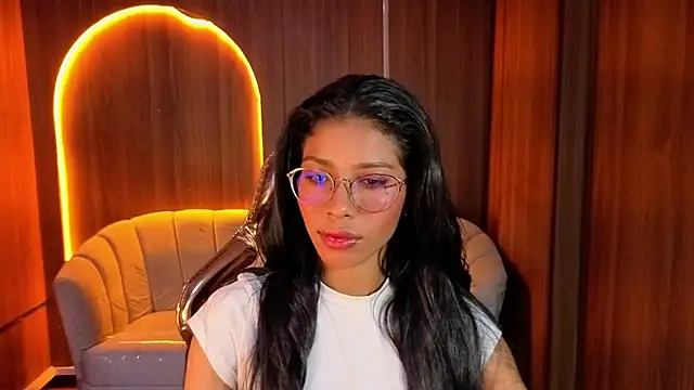 Alina_b_ webcam