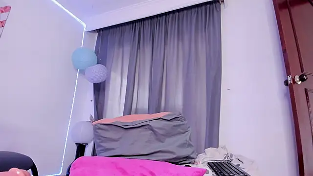 sweet_cinamon webcam
