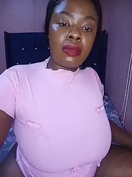 Luciouslips00 webcam