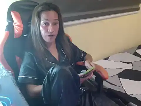 ashelyxyn69xx webcam