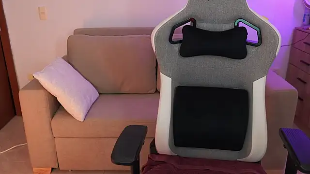 anyacutex webcam