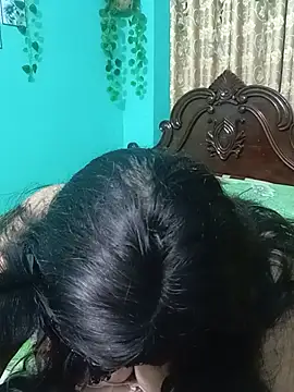Porimoni22 live webcam show