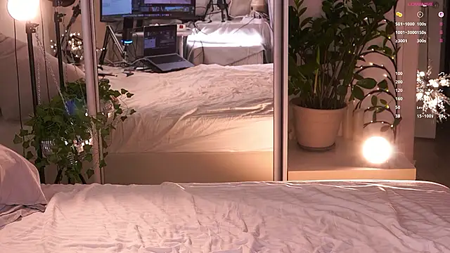 Ffoxyflame live webcam show
