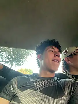 yoursexyjose webcam