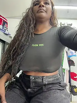 MAREIA_25 avatar