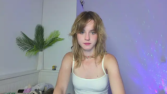 Tessa_Shy_ webcam