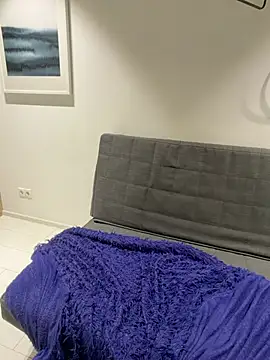 EuphoriaNova live cam on StripChat