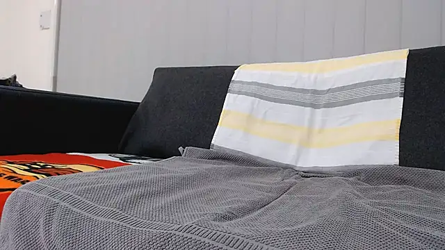 lilchristian@xh webcam