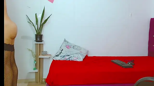 chantalsemenova1 webcam