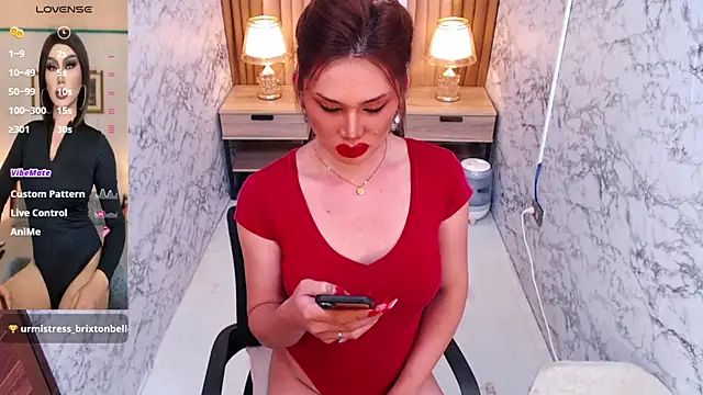 Victorias_DomWorld webcam