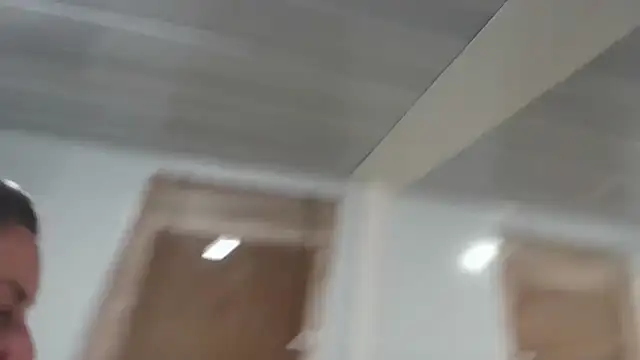fulloferotic webcam