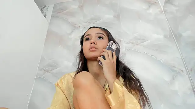 MarianaManzur webcam