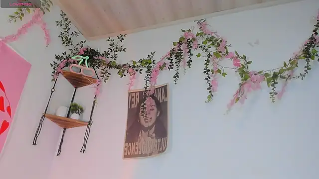 MarieTaylor_ webcam