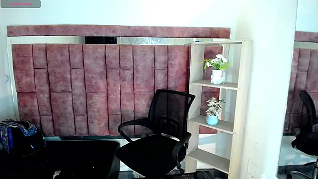 DeboraRaquel webcam
