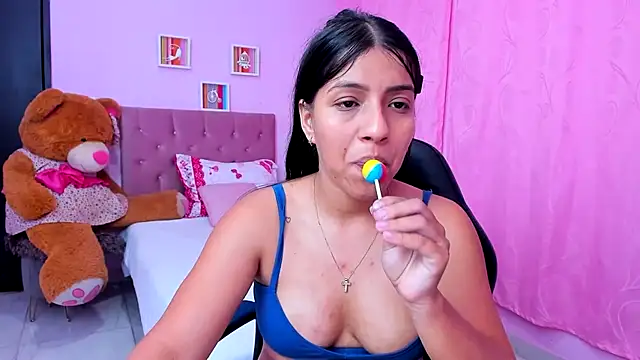 zara_cute webcam