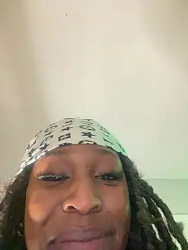 SP1CY_MOMMY live webcam show