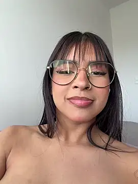Chel__ live webcam show