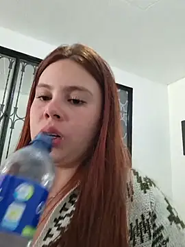 AuroraSky-69 live webcam show