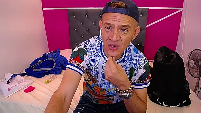cesirry_ (Ask my age) - SHOW CUM