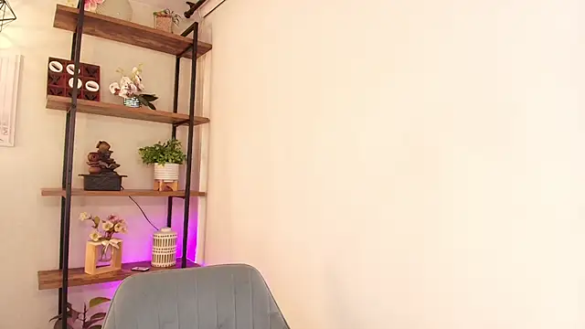 Sassy--Girl live webcam show