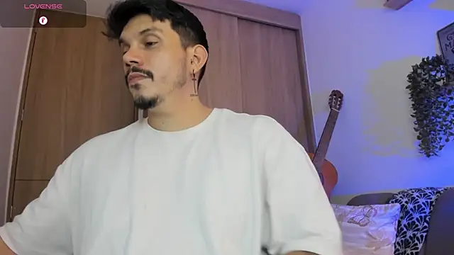 alejandro_stark webcam