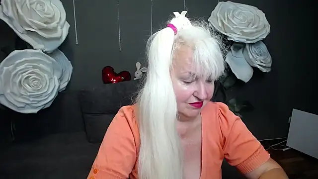 BlondyLeeBest webcam
