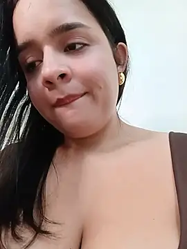 Julieth_hot-69 webcam