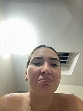 ava_blue webcam