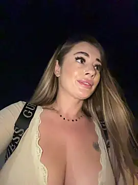 IsabellaEtthan live cam