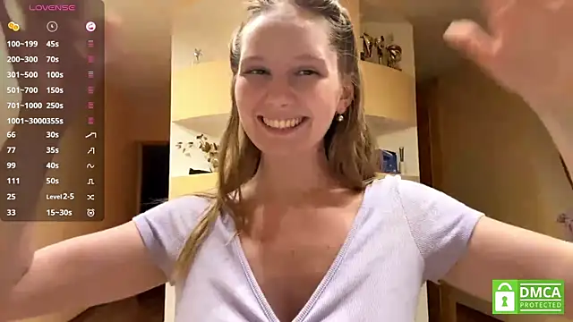 CorazonWiseley live cam on StripChat