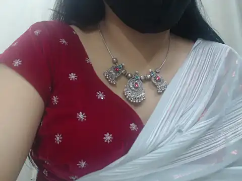 Lovely_Siri_23 live webcam show