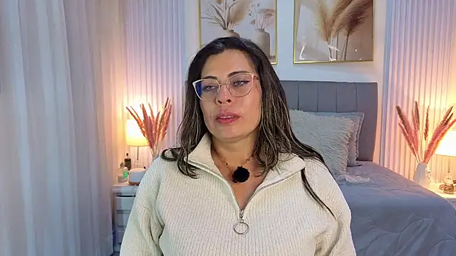 _lara1 webcam