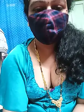 Chikki_20 webcam