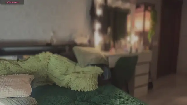 Diora_vibe webcam